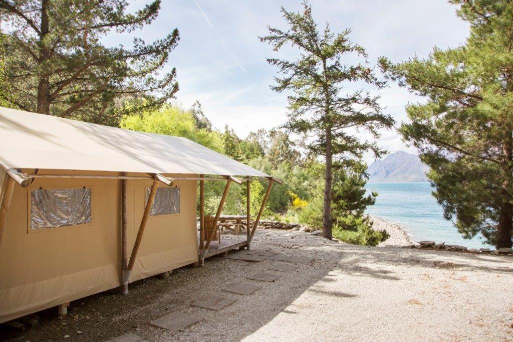 The Camp - Lago Hawea Exterior foto